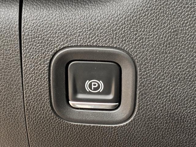 used 2020 Chevrolet Silverado 1500 car, priced at $39,492