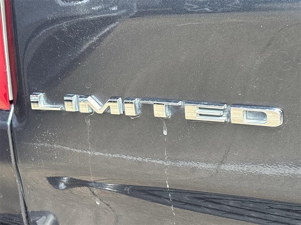 used 2021 Ram 1500 car, priced at $37,234