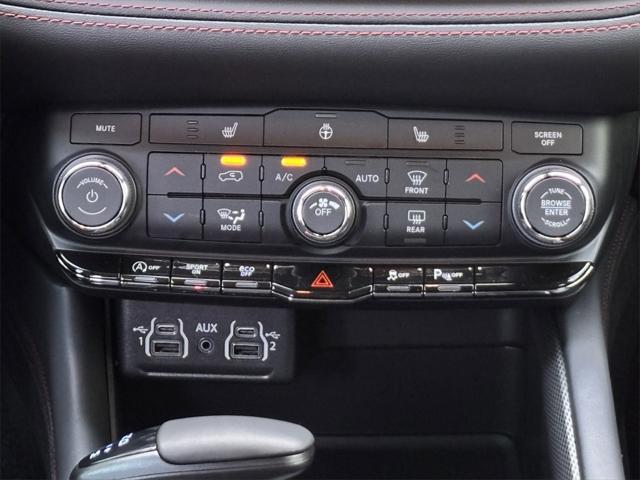 new 2025 Dodge Durango car, priced at $40,056