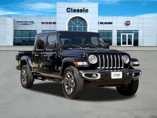 used 2023 Jeep Gladiator car, priced at $33,992