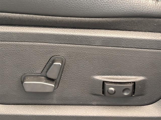 new 2024 Ram 3500 car, priced at $100,276