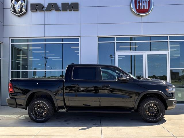 new 2025 Ram 1500 car