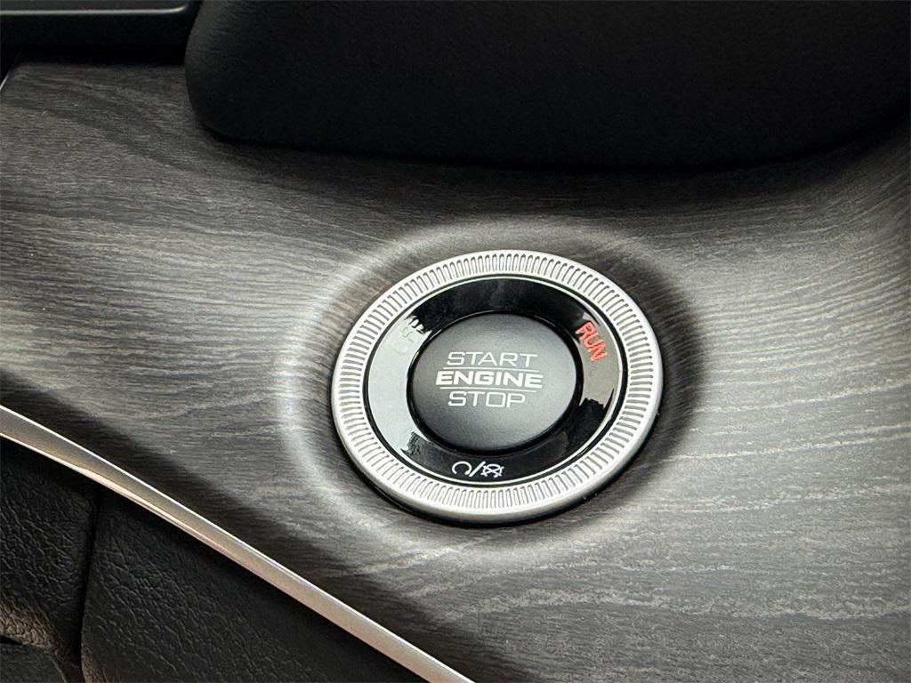 new 2025 Jeep Grand Cherokee car, priced at $47,485