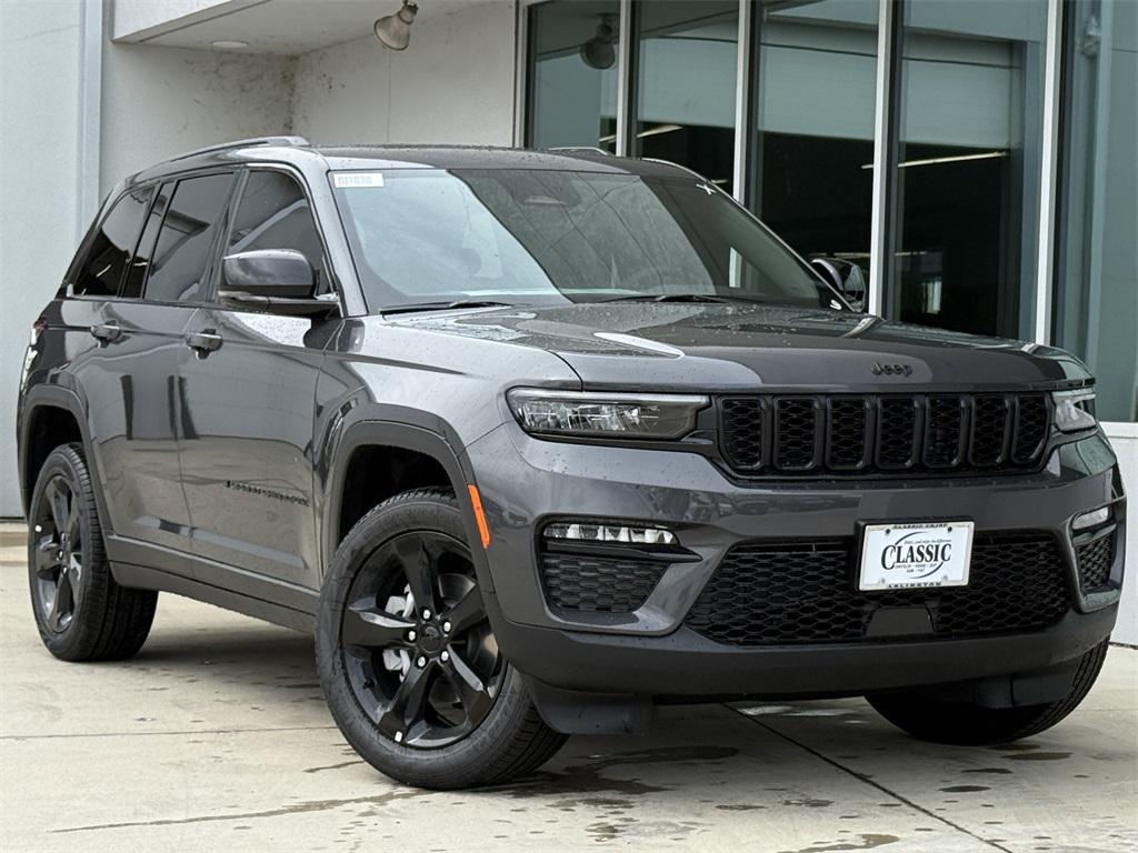 new 2025 Jeep Grand Cherokee car, priced at $47,485