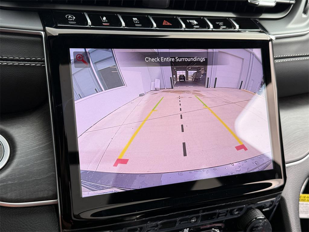 new 2025 Jeep Grand Cherokee car, priced at $47,485