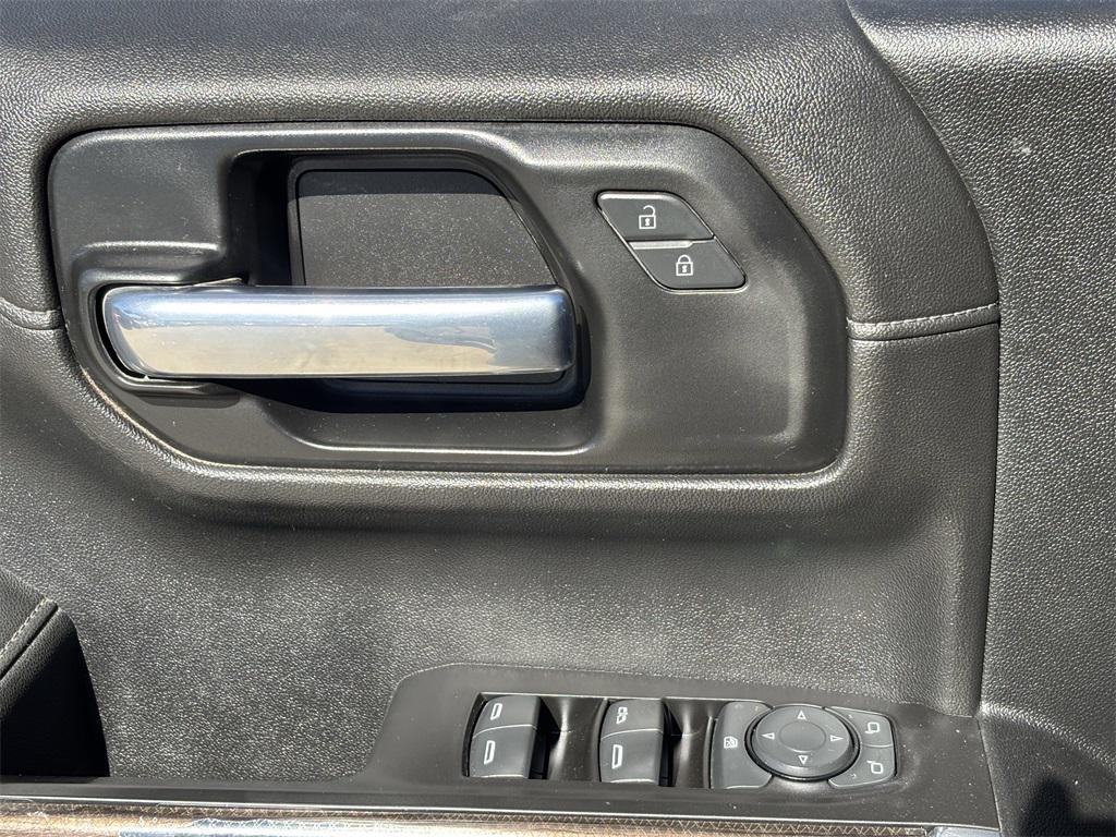 used 2021 Chevrolet Silverado 1500 car, priced at $30,681