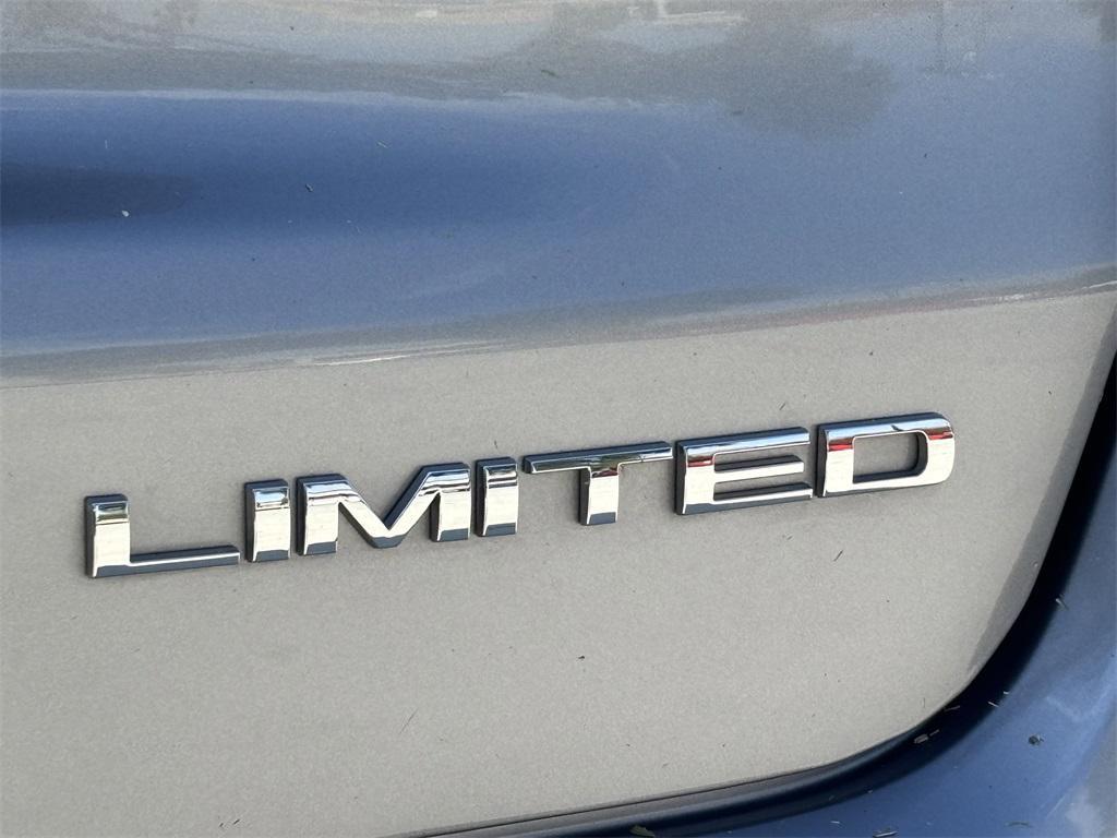 used 2023 Jeep Compass car, priced at $25,473