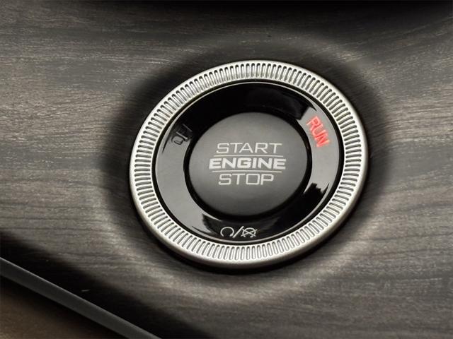 new 2025 Jeep Grand Cherokee car, priced at $46,321