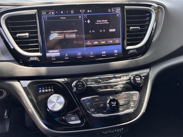 new 2025 Chrysler Voyager car, priced at $40,113