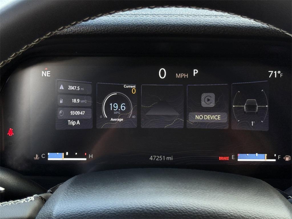 used 2023 Jeep Grand Cherokee car, priced at $32,991