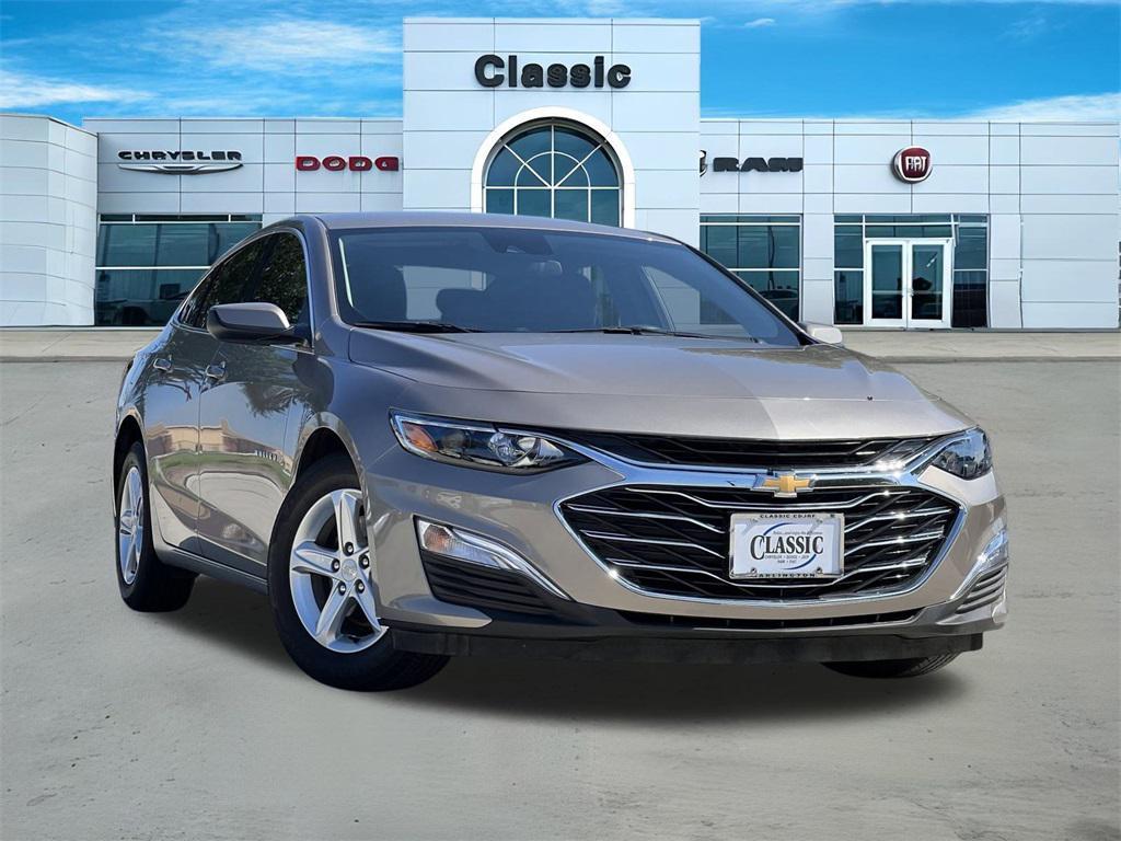 used 2024 Chevrolet Malibu car, priced at $21,150