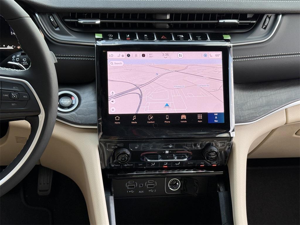 new 2025 Jeep Grand Cherokee car, priced at $41,650