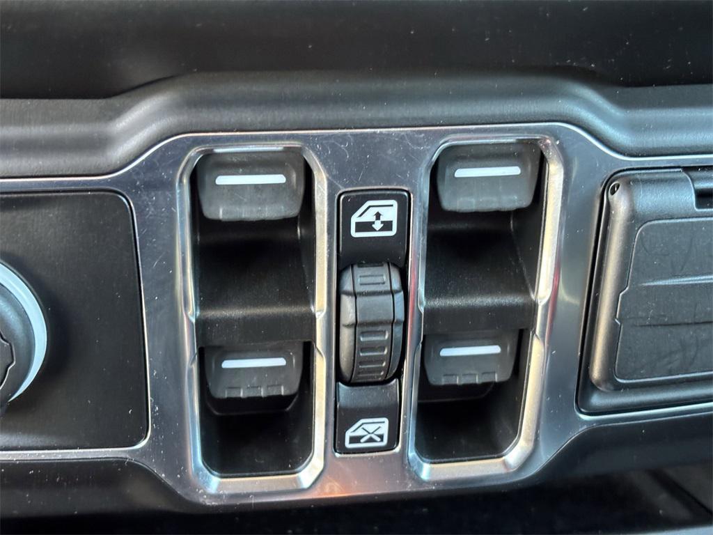 used 2021 Jeep Wrangler car, priced at $28,983