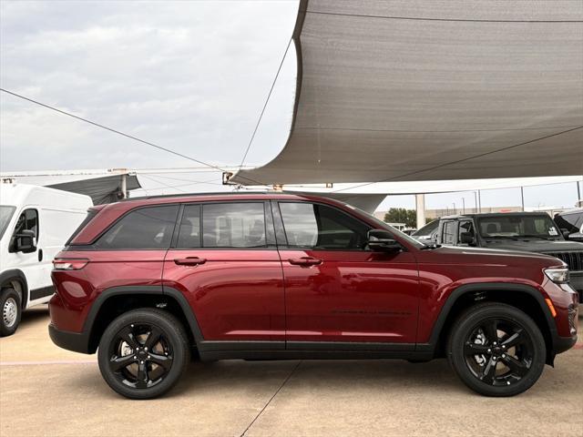 new 2024 Jeep Grand Cherokee car, priced at $43,942