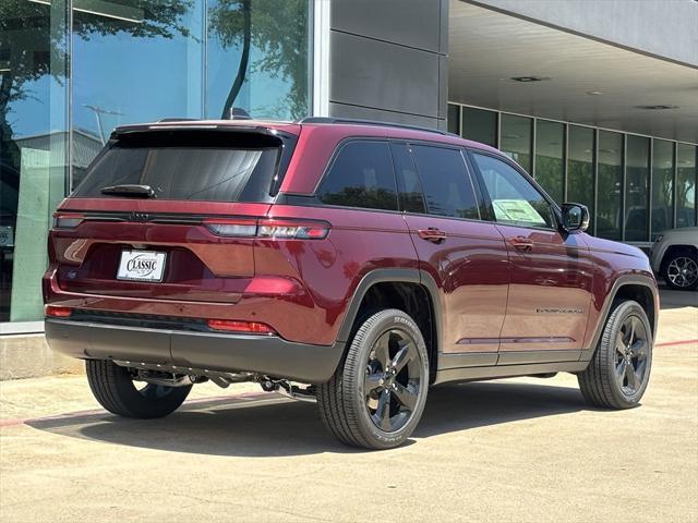 new 2024 Jeep Grand Cherokee car, priced at $43,675