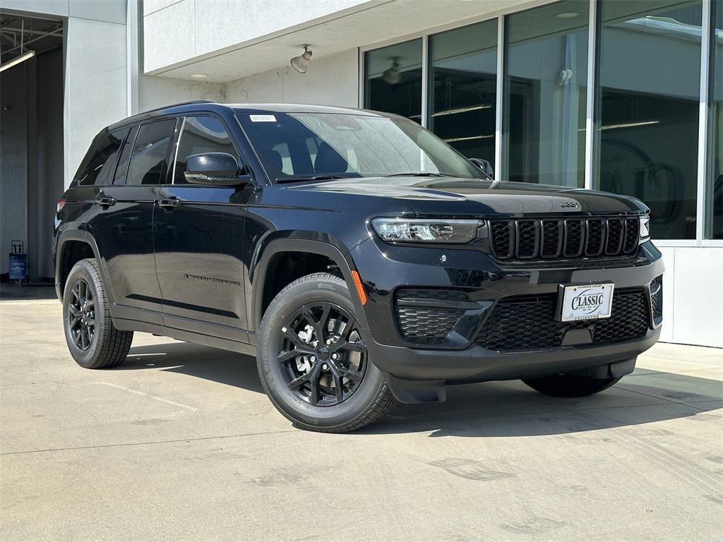 new 2025 Jeep Grand Cherokee car, priced at $40,480