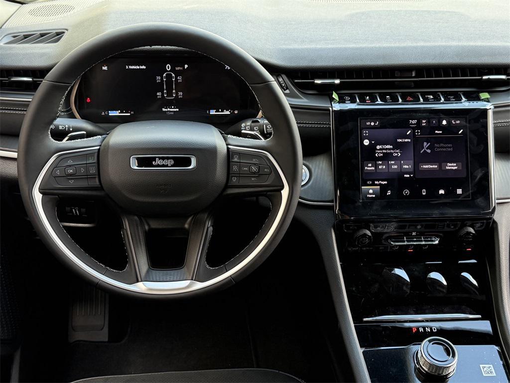 new 2025 Jeep Grand Cherokee L car, priced at $45,225