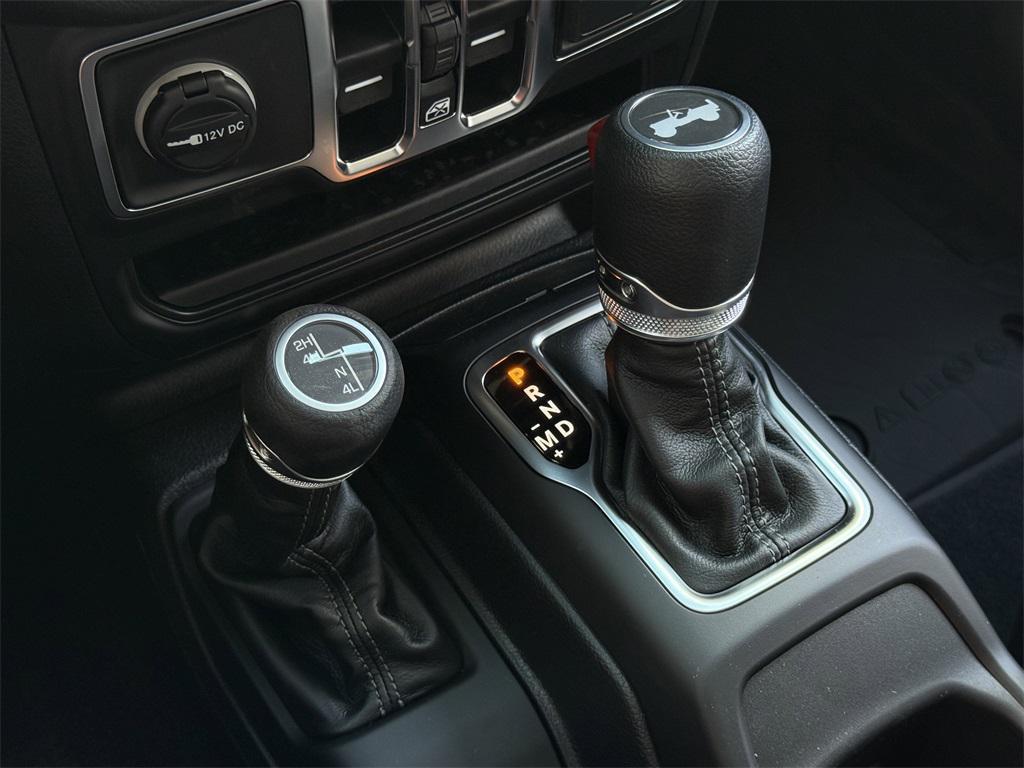 new 2025 Jeep Wrangler car, priced at $45,840