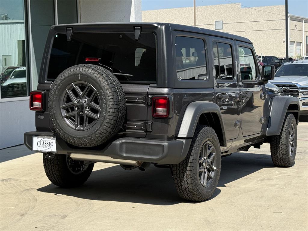 new 2025 Jeep Wrangler car, priced at $45,840