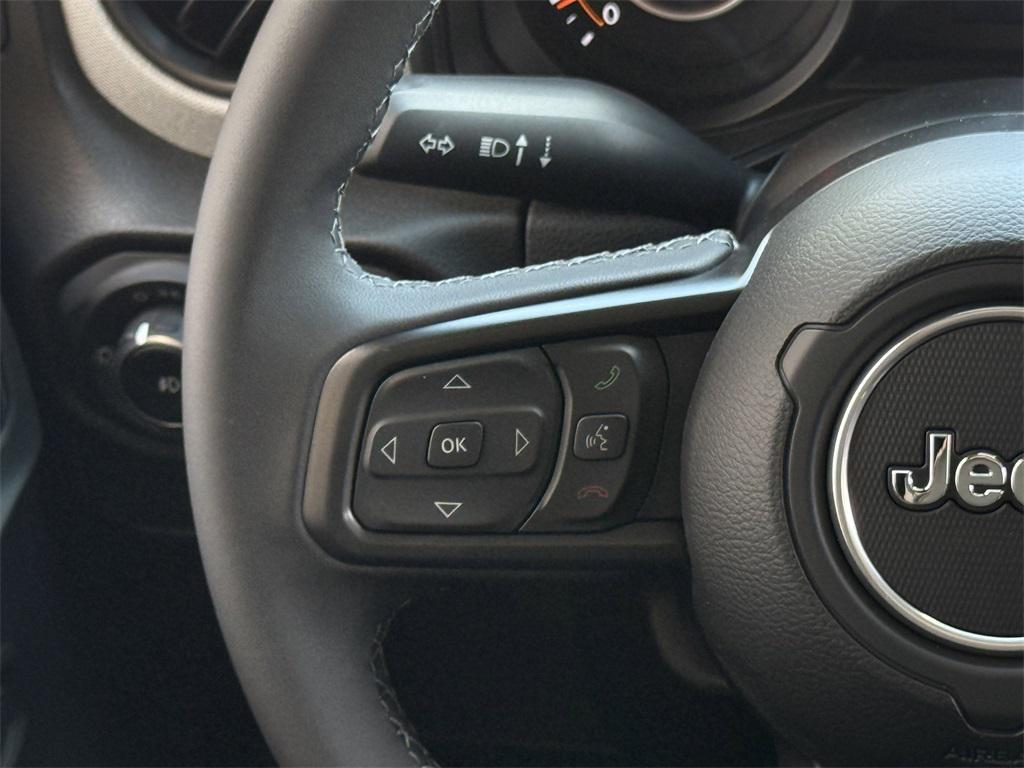 new 2025 Jeep Wrangler car, priced at $45,840