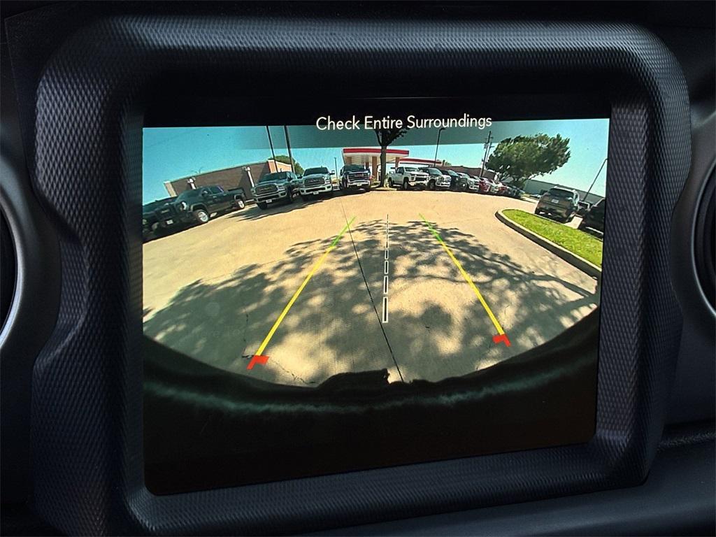 used 2021 Jeep Wrangler Unlimited car, priced at $31,744