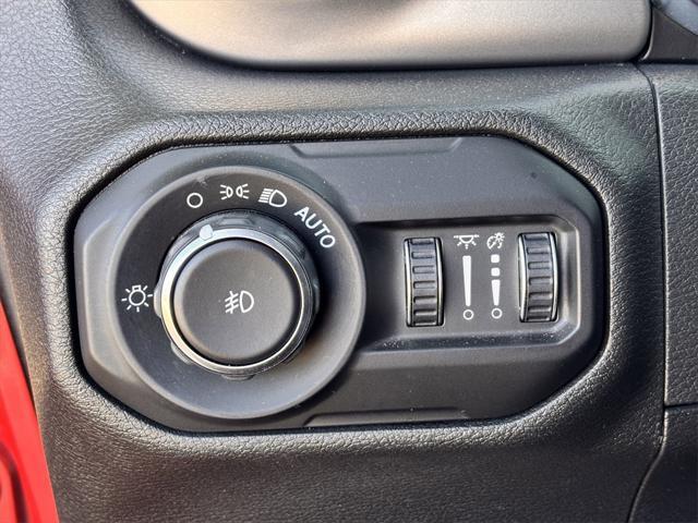 used 2021 Jeep Wrangler Unlimited car, priced at $32,267