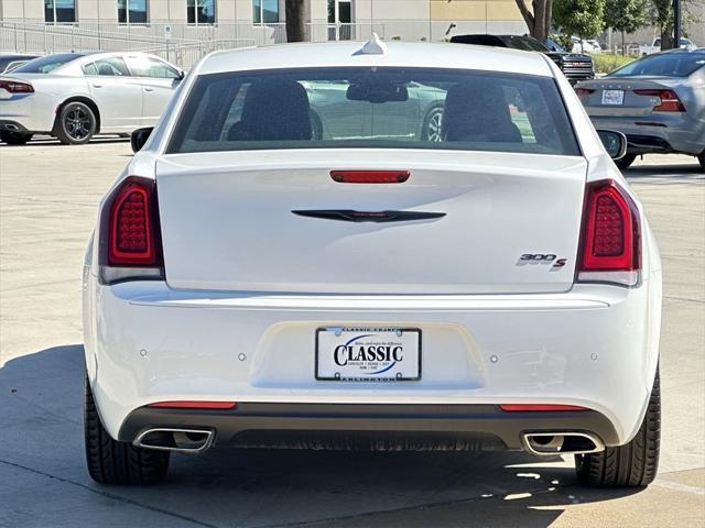 used 2022 Chrysler 300 car, priced at $25,592