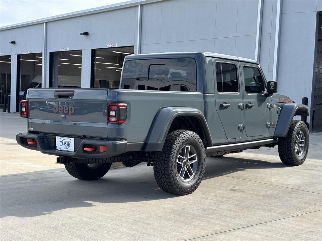 new 2025 Jeep Gladiator car, priced at $52,600