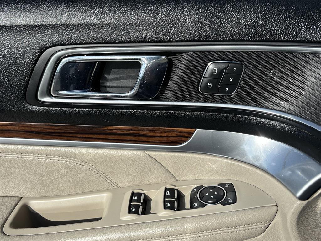 used 2019 Ford Explorer car, priced at $17,456