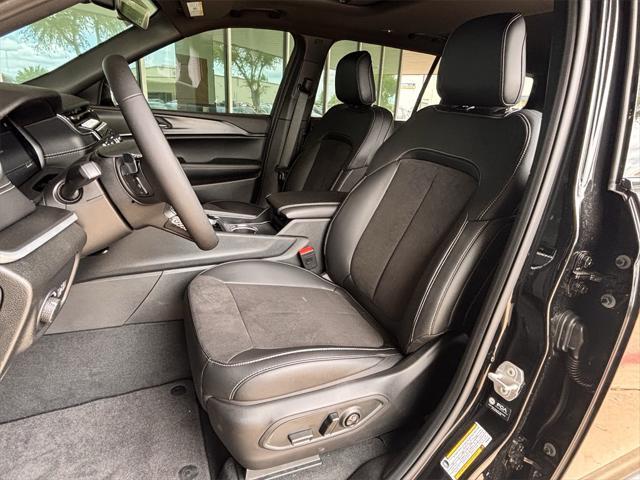 new 2025 Jeep Grand Cherokee L car, priced at $45,072