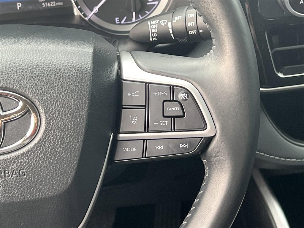 used 2023 Toyota Highlander car, priced at $34,992