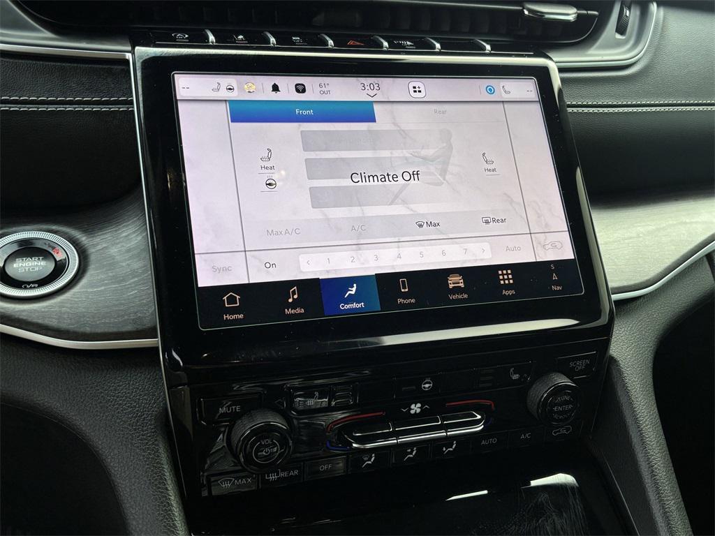 used 2025 Jeep Grand Cherokee L car