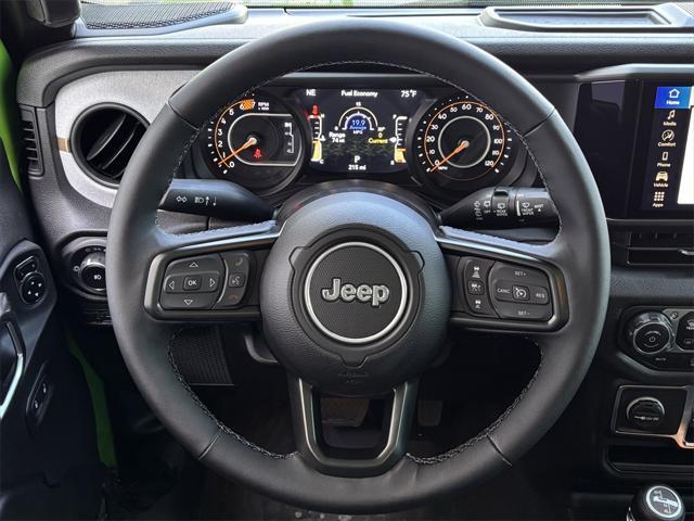 new 2025 Jeep Wrangler car