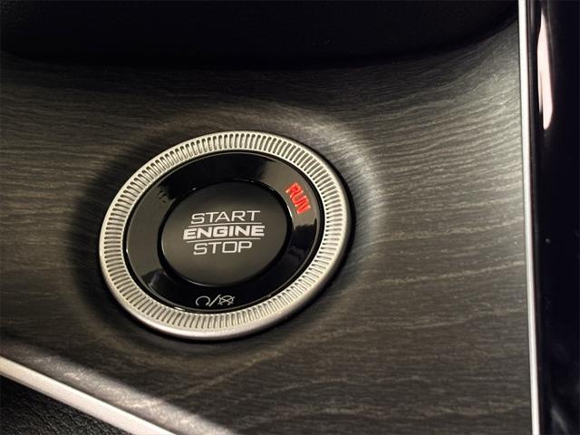 new 2025 Jeep Grand Cherokee car, priced at $41,081