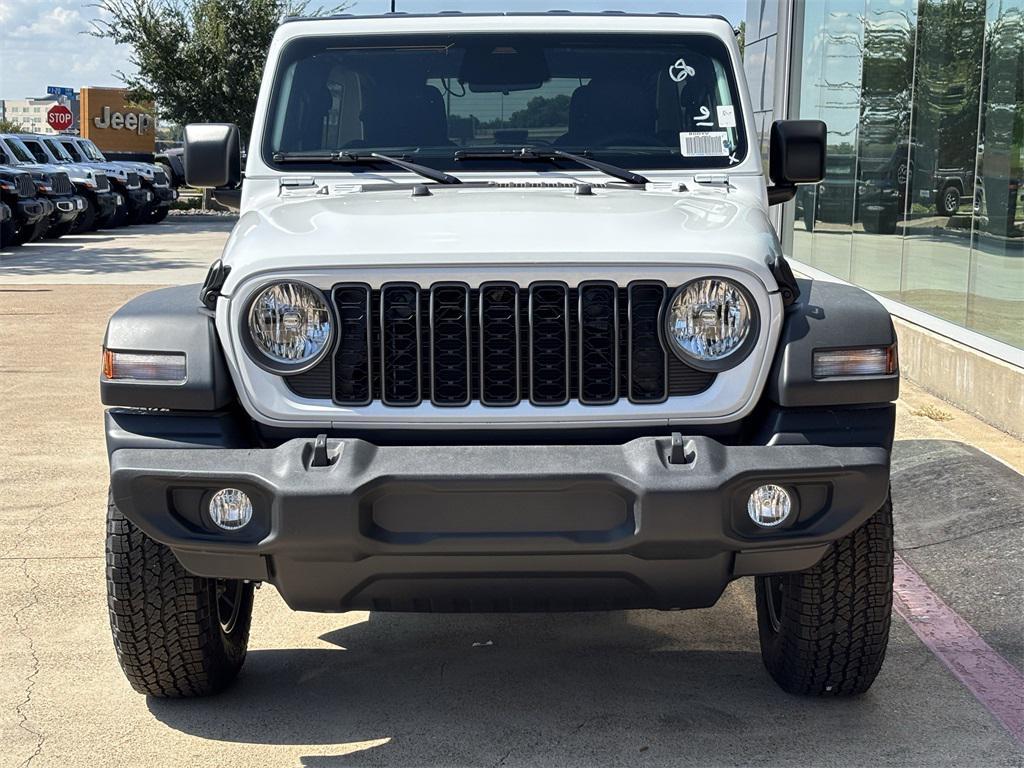 new 2025 Jeep Wrangler car, priced at $45,245