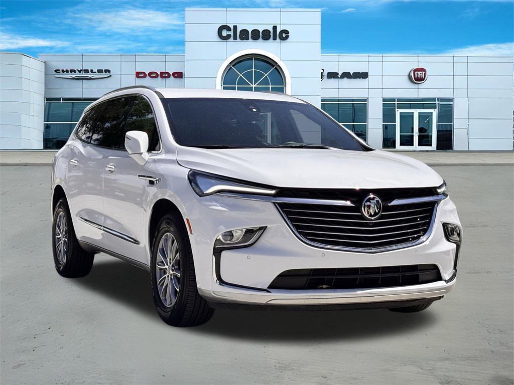 used 2024 Buick Enclave car, priced at $32,492