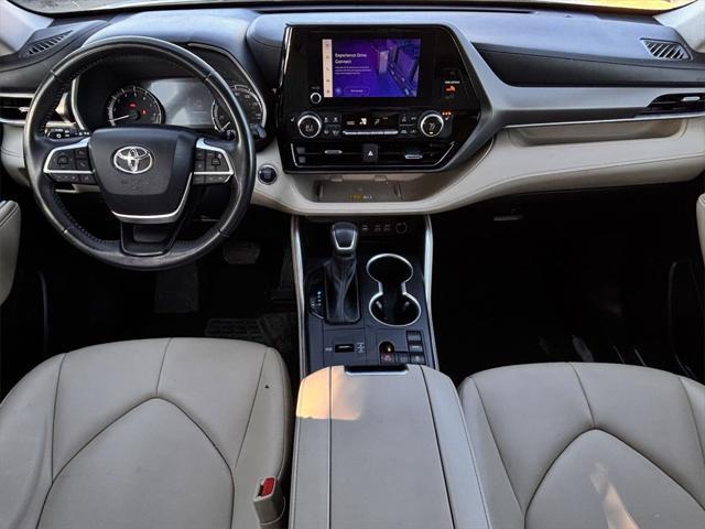 used 2023 Toyota Highlander car, priced at $36,891