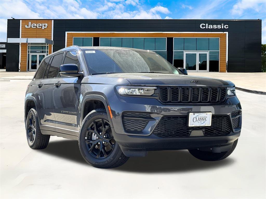 new 2025 Jeep Grand Cherokee car, priced at $39,475