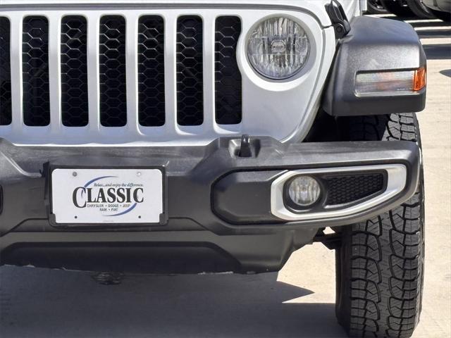 used 2023 Jeep Gladiator car, priced at $29,394