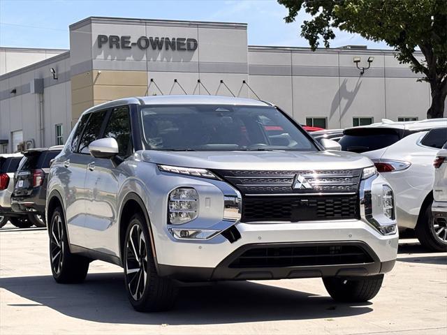 used 2024 Mitsubishi Outlander car, priced at $25,991