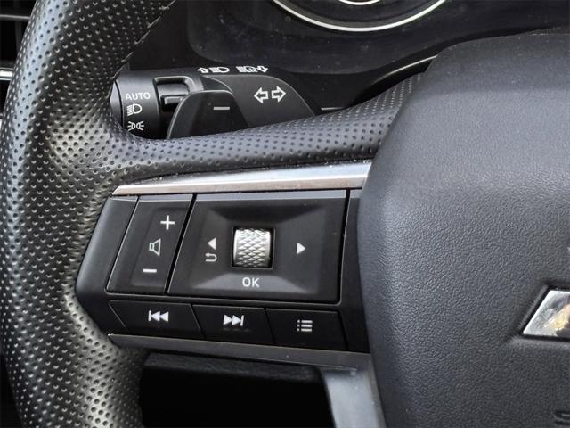 used 2024 Mitsubishi Outlander car, priced at $25,991