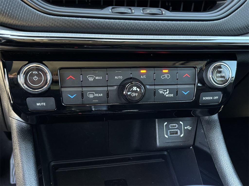 used 2022 Jeep Compass car, priced at $25,491