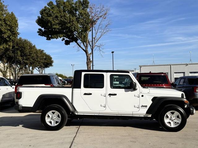 used 2023 Jeep Gladiator car, priced at $31,792