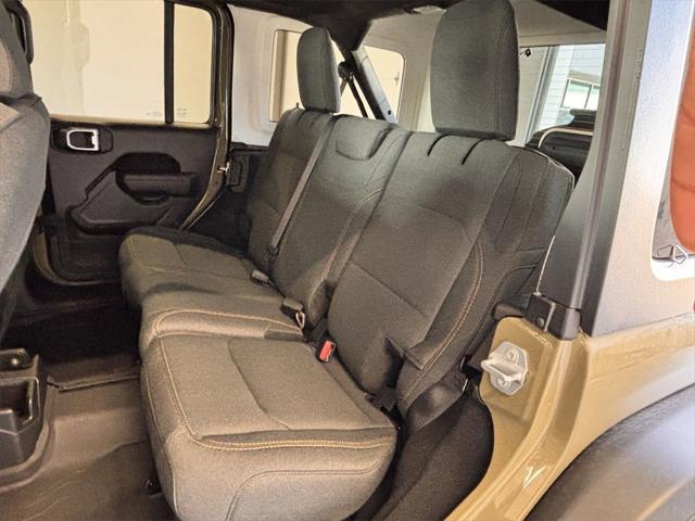 new 2025 Jeep Wrangler car, priced at $49,985