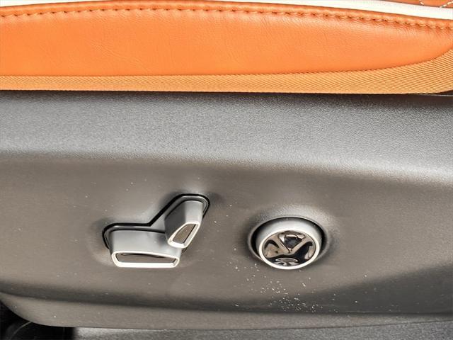 new 2025 Chrysler Pacifica car, priced at $55,541