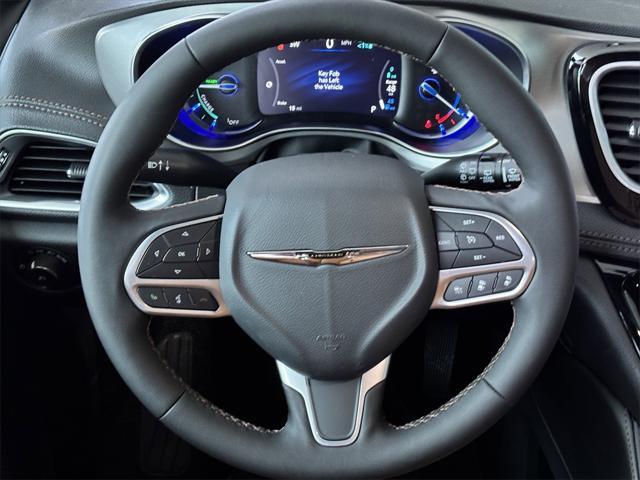 new 2025 Chrysler Pacifica car, priced at $55,541