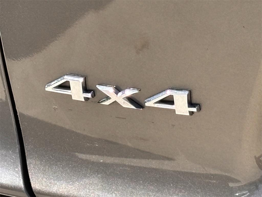 used 2019 Jeep Cherokee car, priced at $21,490