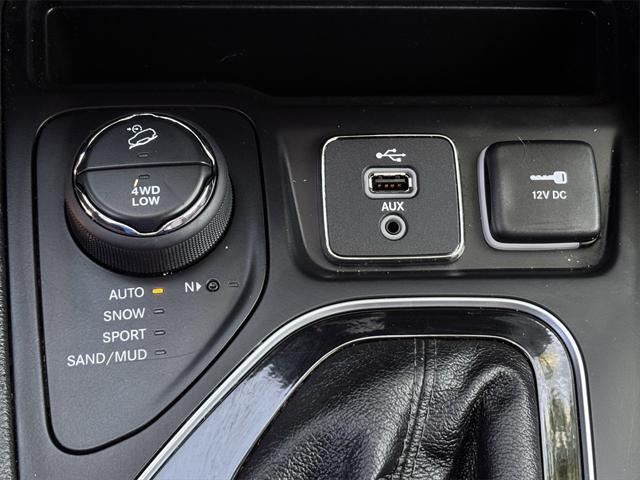used 2019 Jeep Cherokee car, priced at $23,192