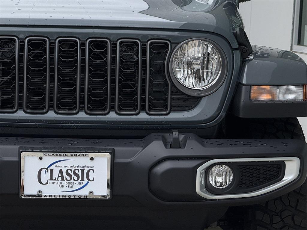 new 2025 Jeep Gladiator car, priced at $46,605