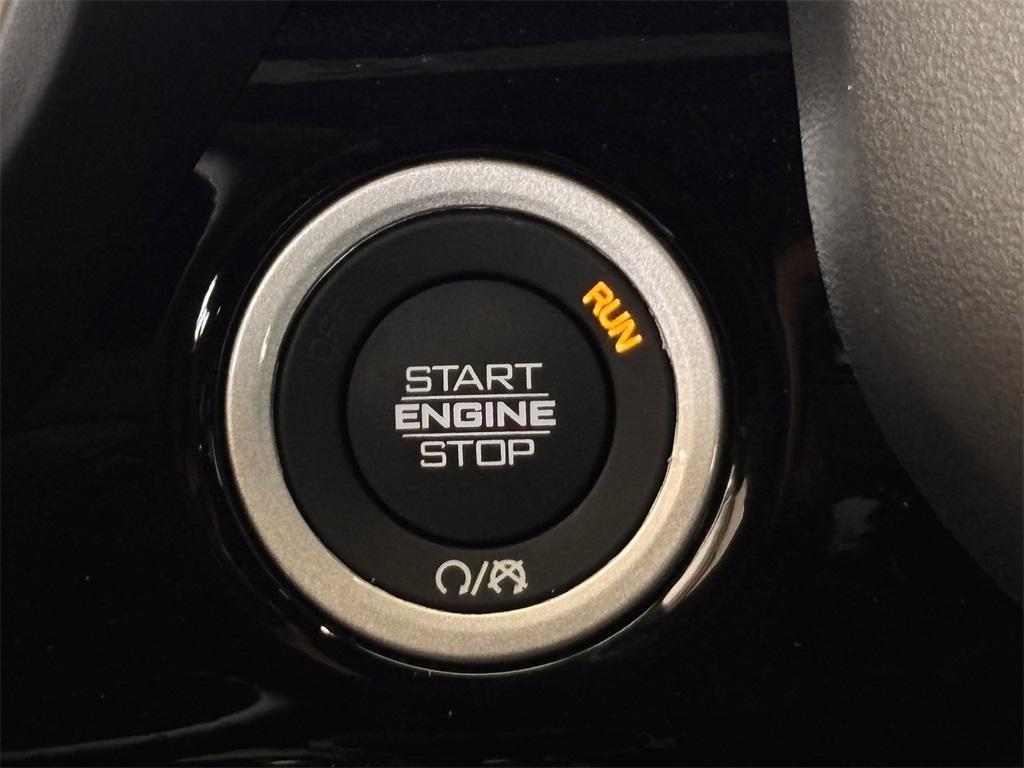 new 2025 Ram 1500 car, priced at $72,242